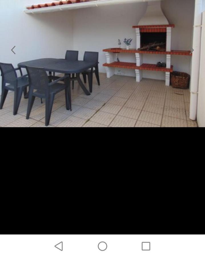 Casinha Res Do Chao Na Nazare Com Quintal E Barbecue Villa Exterior photo
